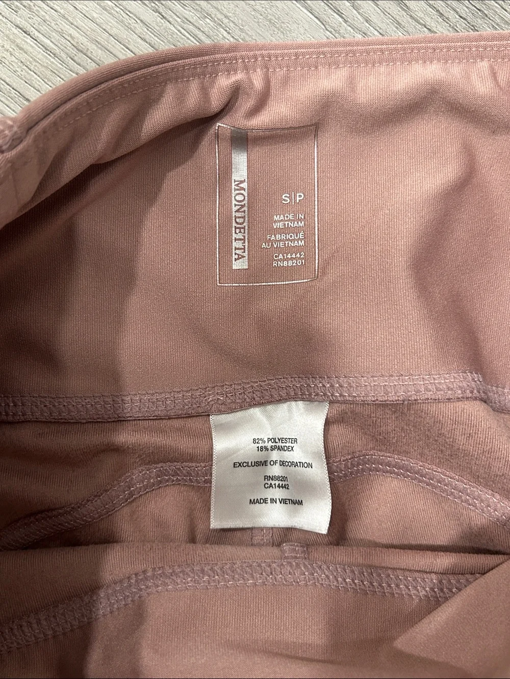 Mondetta Luxery Performance Mauve High-Waist Athletic Leggings Side Zip Pocket S